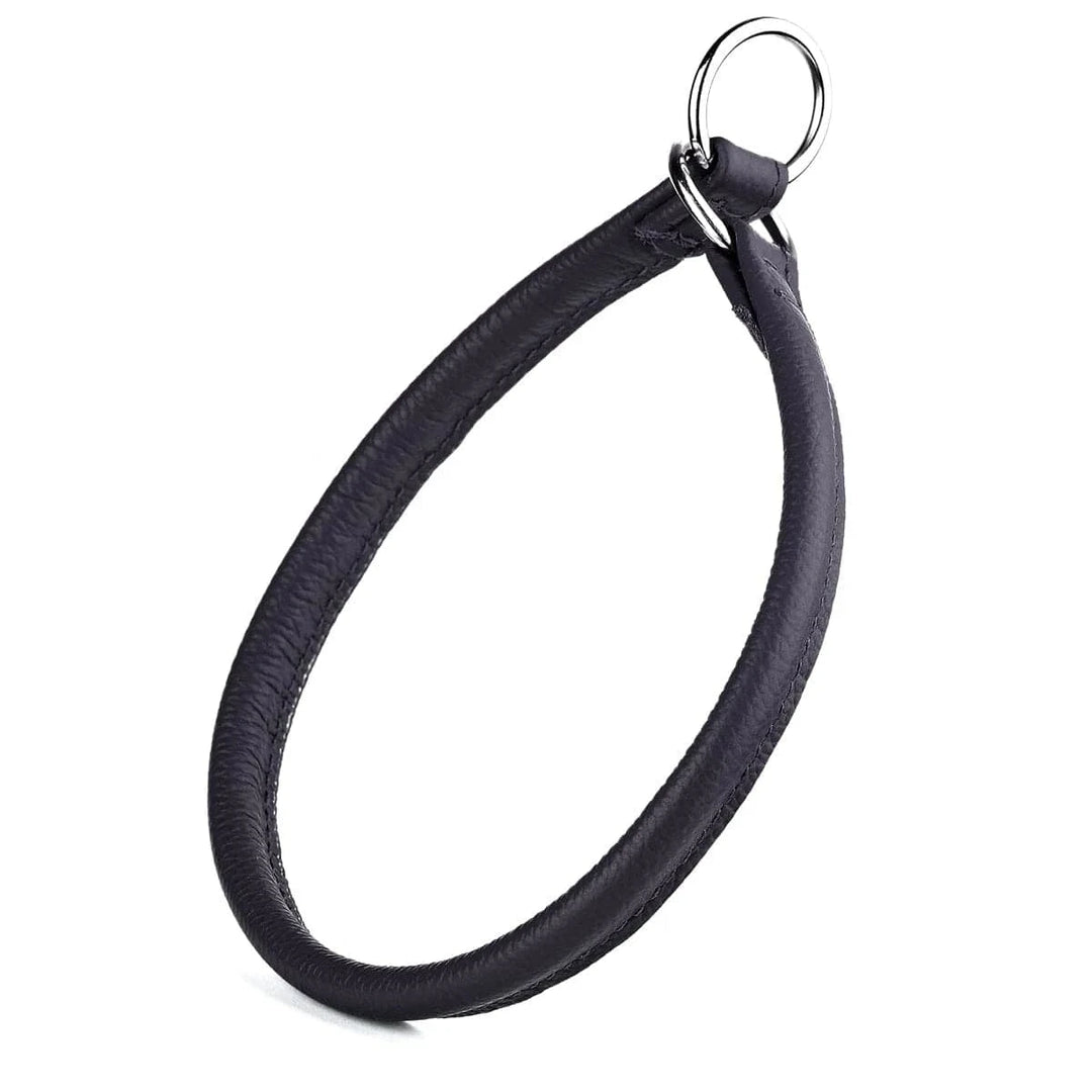 black slip collar