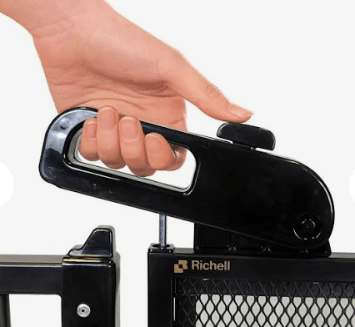 Gate Latch one hand operation