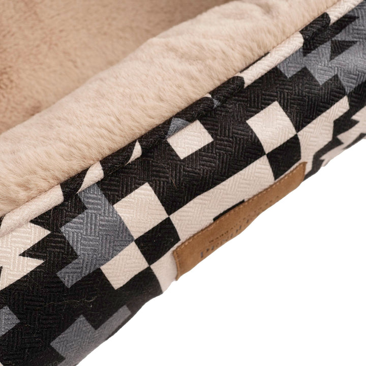 Pendelton Fur Kuddler Bolster Bed