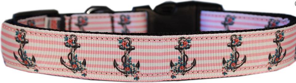 pink dog collar with anchors